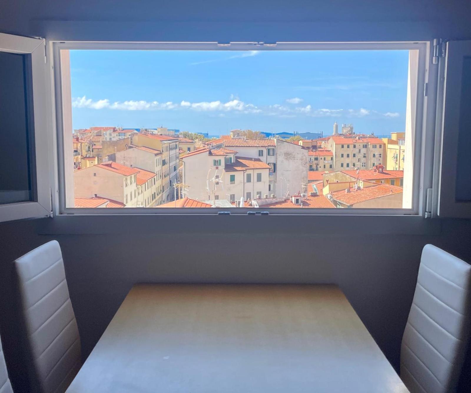 Apartamento La Finestra Sul Porto Livorno Exterior foto